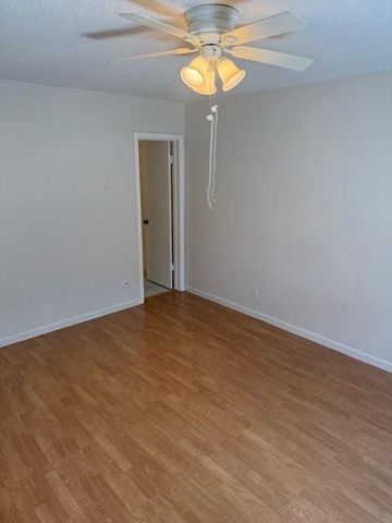 6750 NE 21st Road 123, Fort Lauderdale, FL 33308