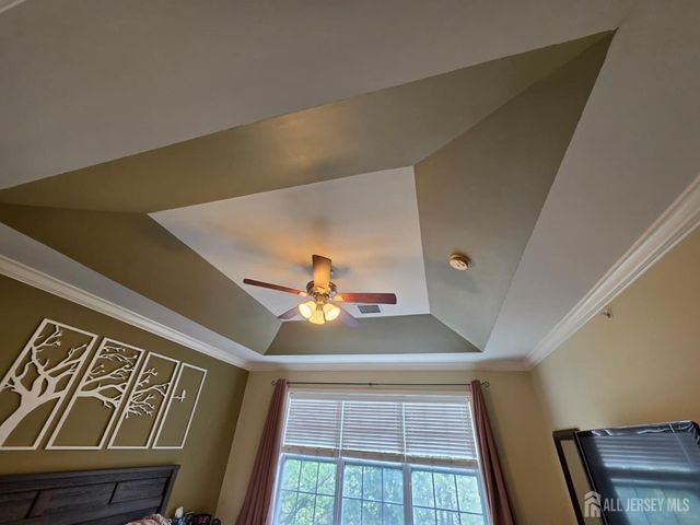 132 Timberlake Drive, Trenton, NJ 08618