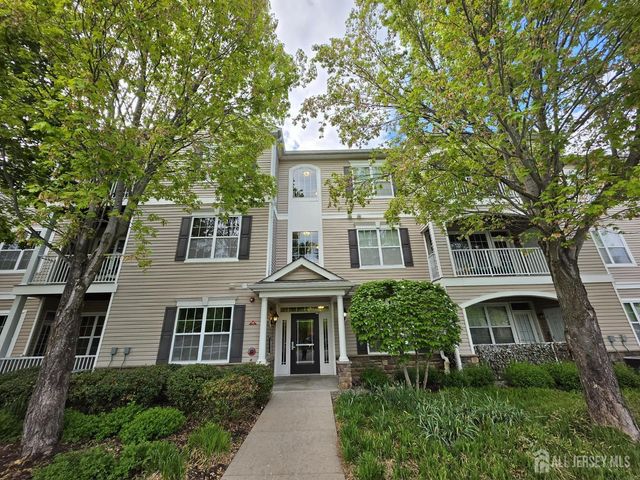 132 Timberlake Drive, Trenton, NJ 08618