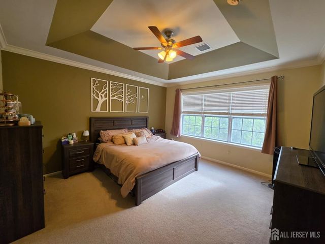 132 Timberlake Drive, Trenton, NJ 08618