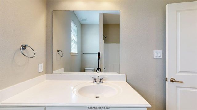 2027 Harvey Mitchell Parkway S, College Station, TX 77840