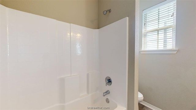 2027 Harvey Mitchell Parkway S, College Station, TX 77840