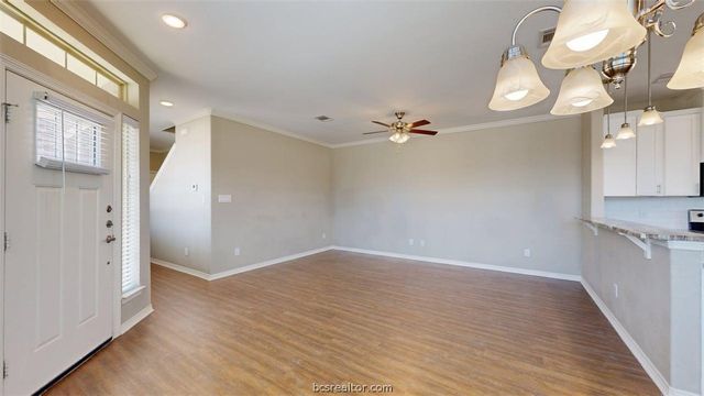 2027 Harvey Mitchell Parkway S, College Station, TX 77840