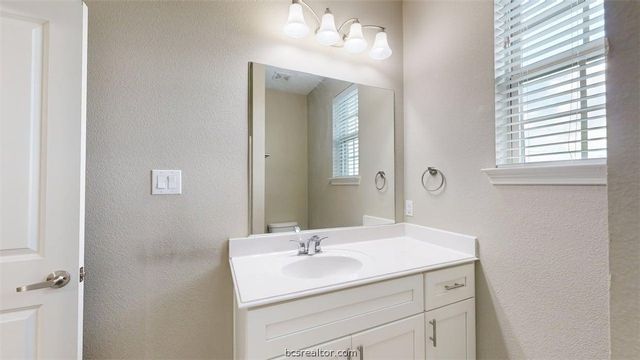 2027 Harvey Mitchell Parkway S, College Station, TX 77840