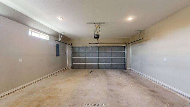 2027 Harvey Mitchell Parkway S, College Station, TX 77840