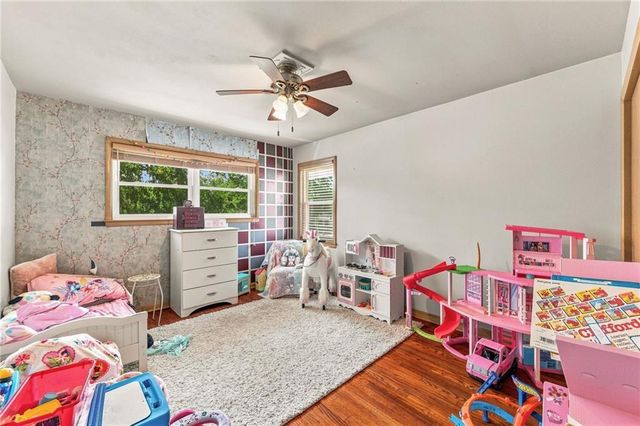 3706 N Grand Avenue, Kansas City, MO 64116