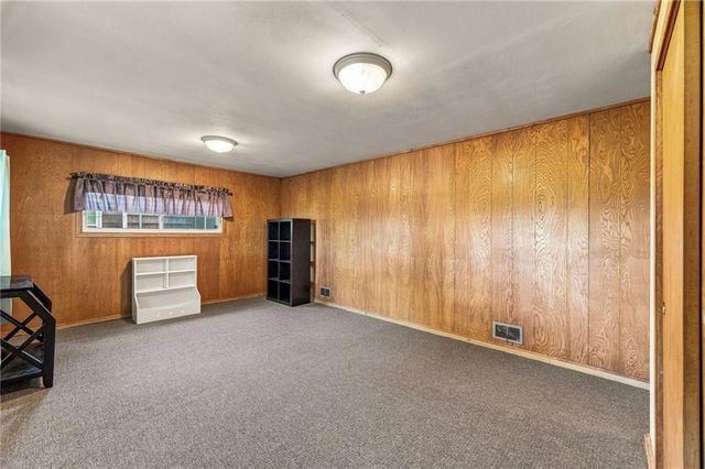3706 N Grand Avenue, Kansas City, MO 64116