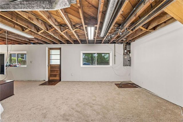 3706 N Grand Avenue, Kansas City, MO 64116