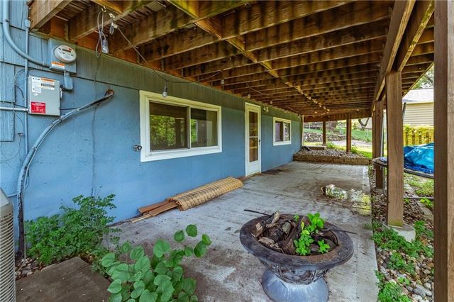 3706 N Grand Avenue, Kansas City, MO 64116