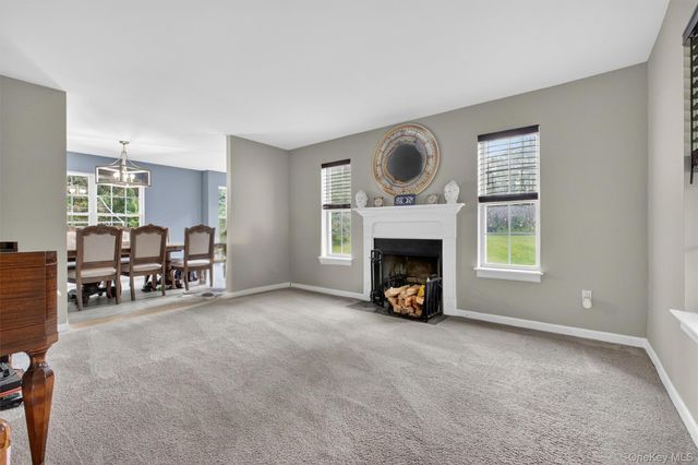 5 Red Tail Court, Pawling, NY 12564
