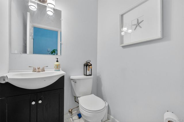 5 Red Tail Court, Pawling, NY 12564