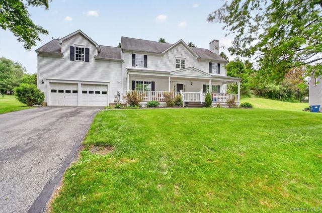 5 Red Tail Court, Pawling, NY 12564