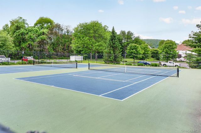 5 Red Tail Court, Pawling, NY 12564