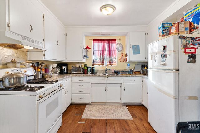 29951 Orange Street, Shafter, CA 93263