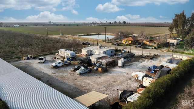 29951 Orange Street, Shafter, CA 93263