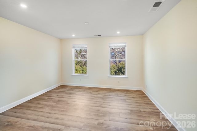 334 Simeon Drive, Charlotte, NC 28208