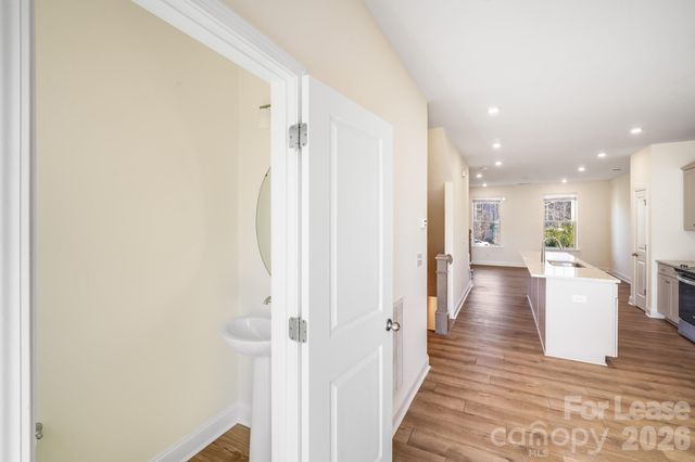 334 Simeon Drive, Charlotte, NC 28208