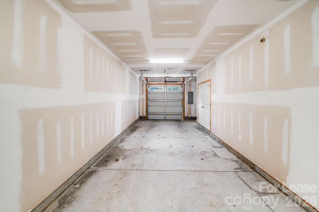 334 Simeon Drive, Charlotte, NC 28208