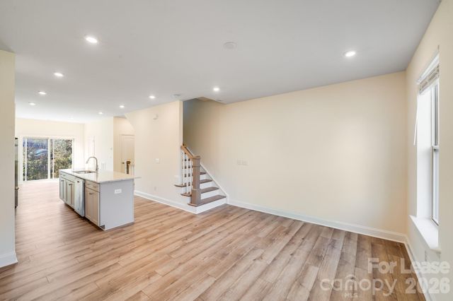 334 Simeon Drive, Charlotte, NC 28208