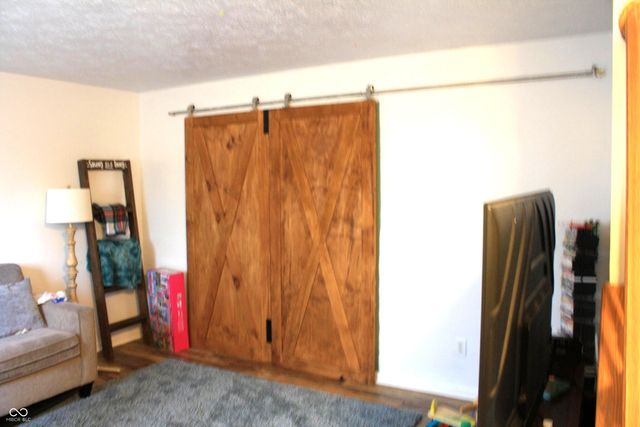 309 Creekstone Court, Indianapolis, IN 46239