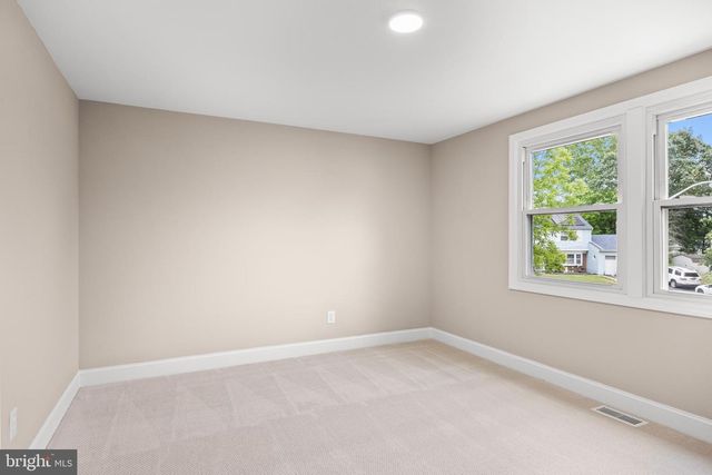 22 TARPON CT, Willingboro, NJ 08046