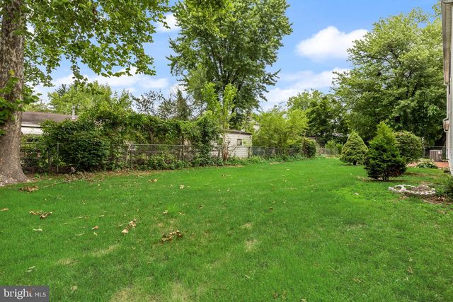 22 TARPON CT, Willingboro, NJ 08046