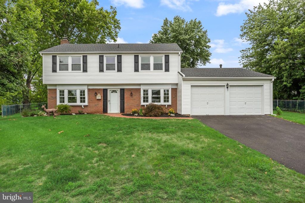 22 TARPON CT, Willingboro, NJ 08046