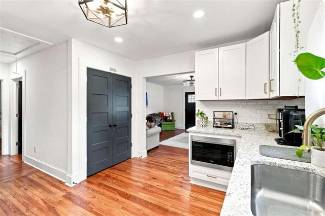1235 S Madison Avenue S, Monroe, GA 30655