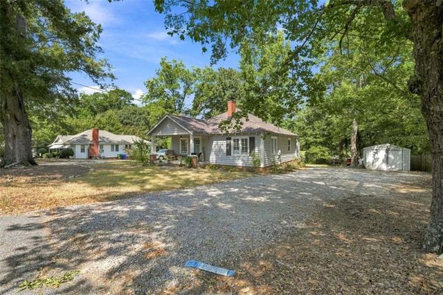 1235 S Madison Avenue S, Monroe, GA 30655