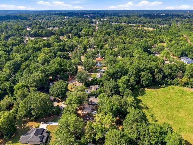 1235 S Madison Avenue S, Monroe, GA 30655