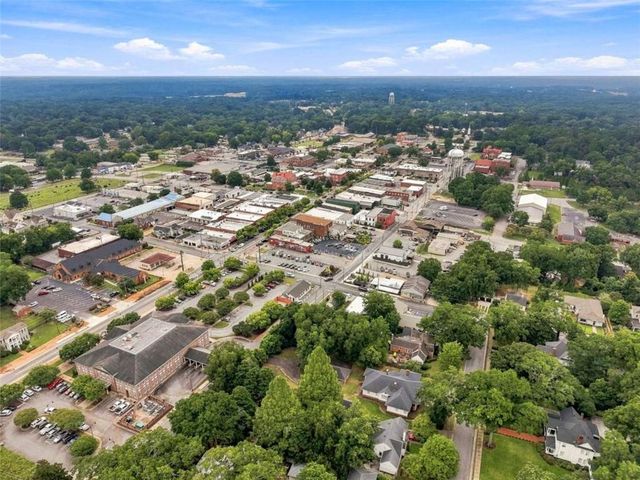 1235 S Madison Avenue S, Monroe, GA 30655