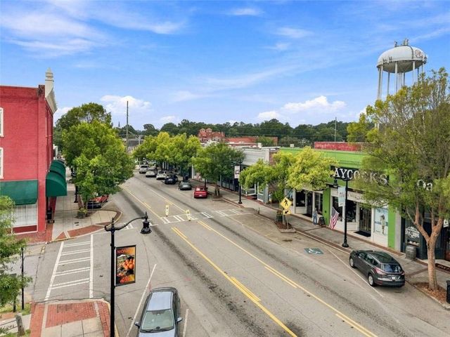 1235 S Madison Avenue S, Monroe, GA 30655