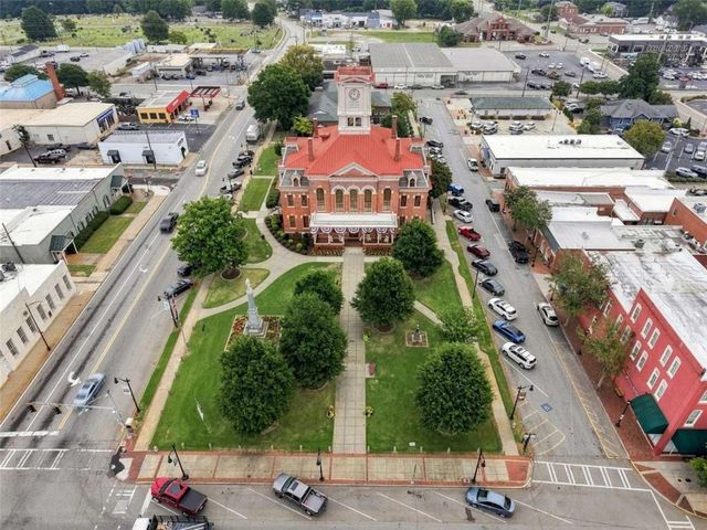 1235 S Madison Avenue S, Monroe, GA 30655