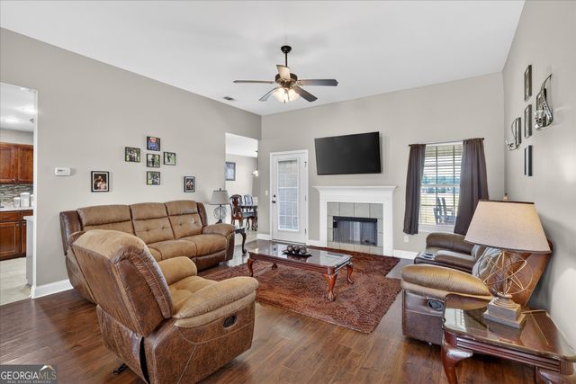 245 Stonebrook Way, Statesboro, GA 30458