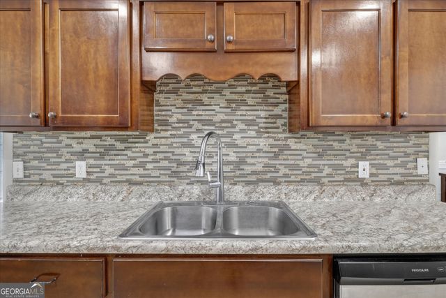 245 Stonebrook Way, Statesboro, GA 30458