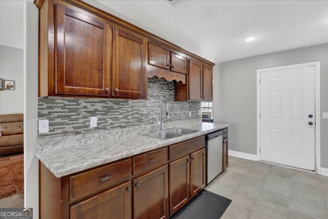 245 Stonebrook Way, Statesboro, GA 30458