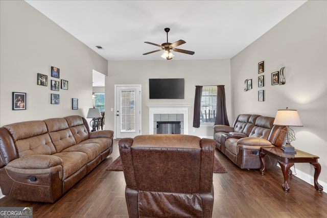 245 Stonebrook Way, Statesboro, GA 30458
