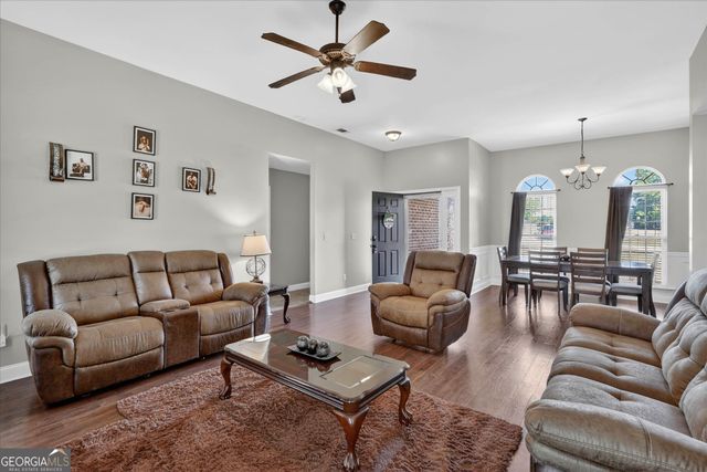 245 Stonebrook Way, Statesboro, GA 30458