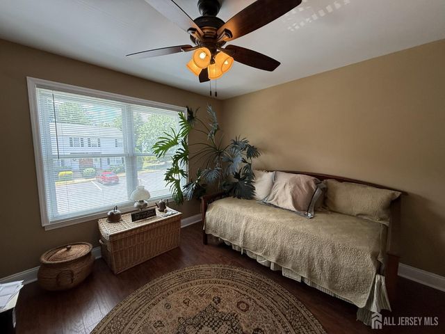 41 Dogwood Court, Jamesburg, NJ 08831