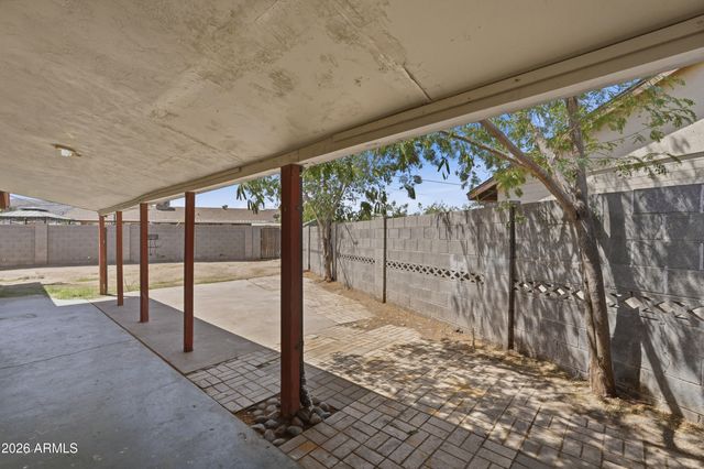 101 W HARWELL Road, Phoenix, AZ 85041