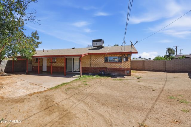 101 W HARWELL Road, Phoenix, AZ 85041