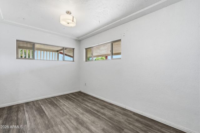 101 W HARWELL Road, Phoenix, AZ 85041