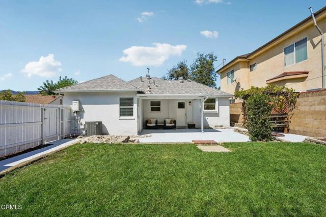 4326 Briggs Avenue, Montrose, CA 91020