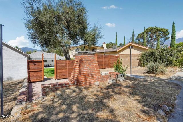 4326 Briggs Avenue, Montrose, CA 91020