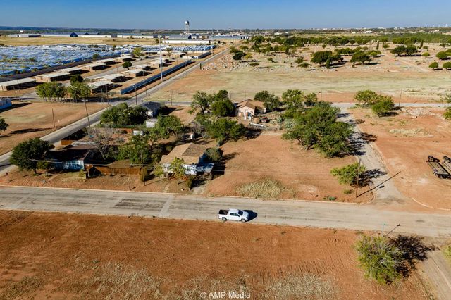 804 Fisher Street, Sweetwater, TX 79556