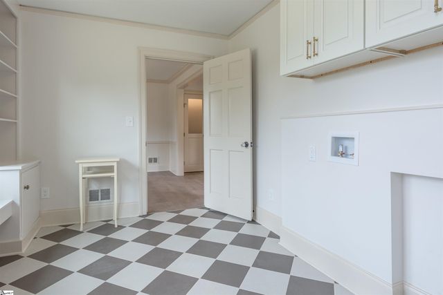 201 Edwards Road, Greenville, SC 29615