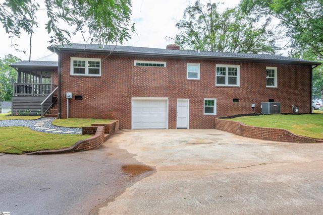 201 Edwards Road, Greenville, SC 29615