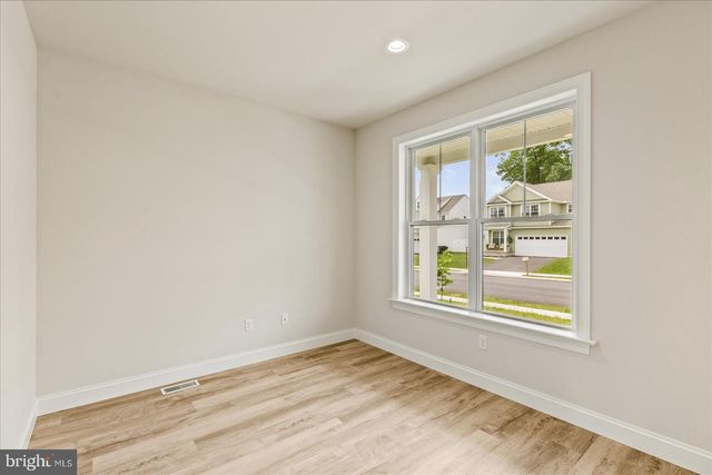 140 ELI DR, York, PA 17404