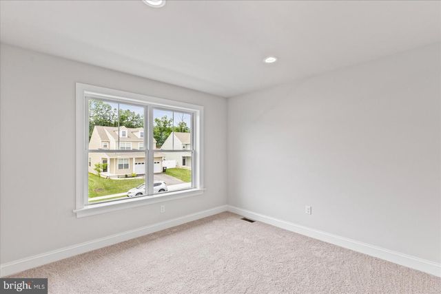 140 ELI DR, York, PA 17404