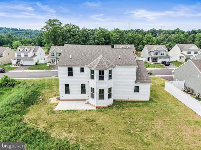 140 ELI DR, York, PA 17404
